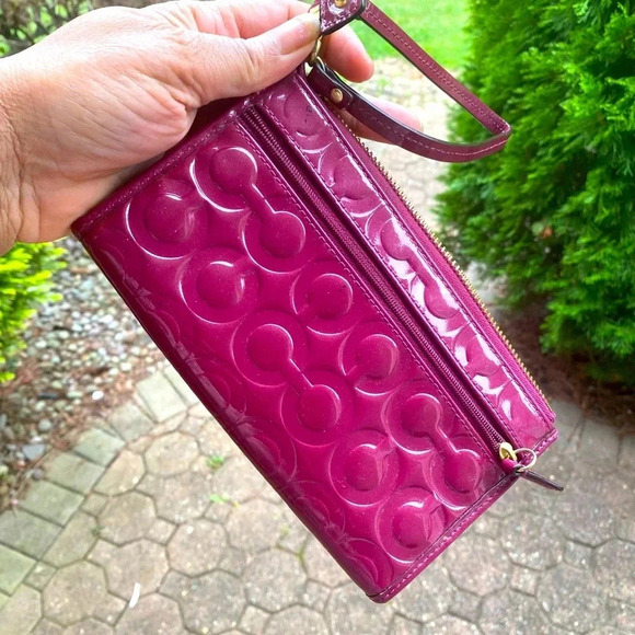 Coach CC Monogrammed Wristlet/Wallet - Picture 2 of 12
